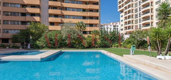 Apartamento T2 na Guia com piscina em Cascais