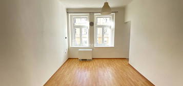 Pronájem bytu 1+kk 32 m²