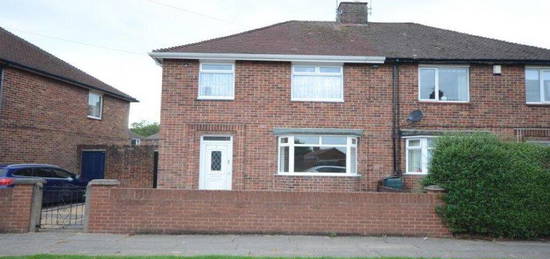 3 bedroom semi-detached house