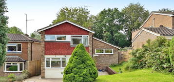 4 bed detached house for sale