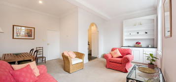 Flat to rent in Warwick Square, London, UK SW1V