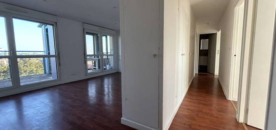 Appartement  à vendre, 5 pièces, 3 chambres, 76 m²