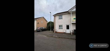 2 bedroom semi-detached house