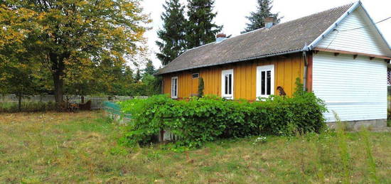 Wilkowa - Dom i budynek gosp., kwadratowa działka