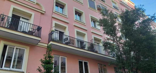 Piso en venta en De Fernán González, Ibiza de Madrid