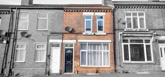 3 bedroom terraced house for sale