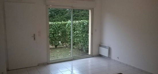 Appartement  à louer, 2 pièces, 1 chambre, 36 m²