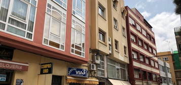 Piso en venta en calle Emilio Santacana