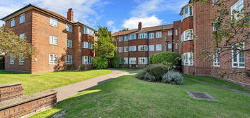 2 bedroom ground floor flat for sale