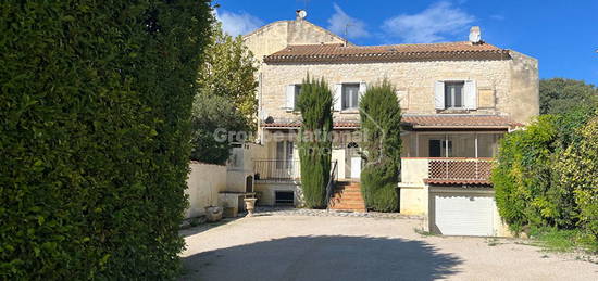 Maison Tarascon 5 pièce(s) 136 m2