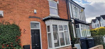 2 bed terraced house for sale