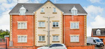 2 bed flat for sale