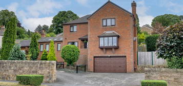 4 bed detached house for sale