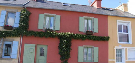 Maison meublée et équipée de près de 70 m2 - vue sur mer