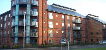 2 bed flat to rent