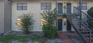 12413 Oak Cedar Pl Apt 102, Tampa, FL 33612