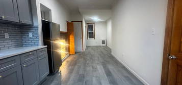 382 Troutman St #1L, Brooklyn, NY 11237