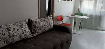 Inchiriez apartament 1 camera