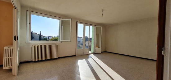 Appartement de 104.64m² -  Centre Ville de PIERRELATTE