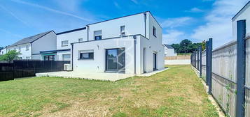 Maison contemporaine 1 étage à vendre, 5 pièces, 4 chambres, 122 m²