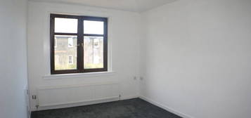 Flat to rent in Drum Road, Kelty KY4