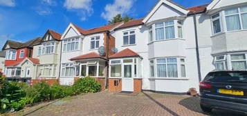 4 bedroom semi-detached house