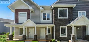 604 Canals Crossing SW, Airdrie, Alberta