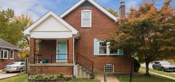 7238 Richmond Pl, Saint Louis, MO 63143