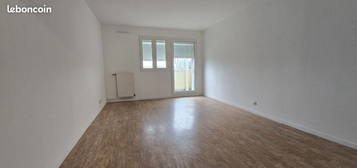 Location appartement 3 pièce 61 m²