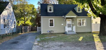 281 Breckwood Blvd, Springfield, MA 01109