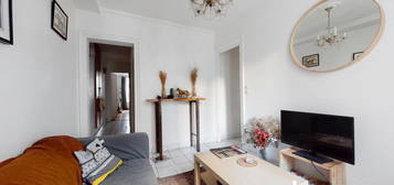 Beau 3 pièces, 43m2 - Traversant et calme - Rue du Docteur Heulin 75017 Paris