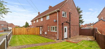 3 bed semi-detached house for sale