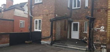 Studio to rent in High Street, Erdington, Birmingham B23