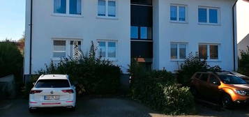 Wiesbaden - Medenbach, 2Zi/kleine EBK/Duschbad/Parkplatz