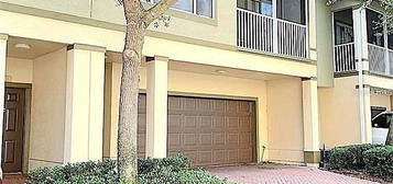 2514 Grand Central Pkwy APT 13, Orlando, FL 32839