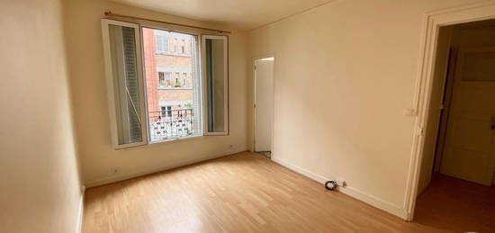 Location appartement 1 pièce 19 m²