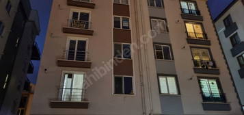 AFYON IŞILAY EMLAK'TAN ERENLER MAH. EŞYALI 2+1 SATILIK DAİRE