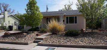 904 Amherst Dr NE, Albuquerque, NM 87106