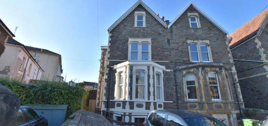 9 bedroom terraced house