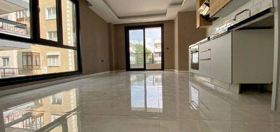 AY EMLAK'TAN AKAY MERKEZ'DE DENZE 300 m2 ULTRA LKS TASARIM GEN  1+1 SIFIR SATILIK DARE