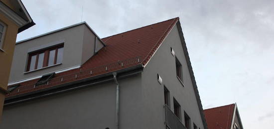 Zentrale moderne 3,5-Zi. Maisonette-Whg. mit EBK, provisionsfrei