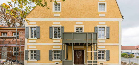 // Herrenhaus Hohnstädt // ERSTBEZUG // 4 Zimmer mit Terrasse und Veranda //