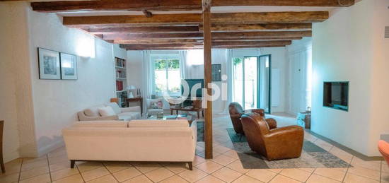 Maison  à vendre, 5 pièces, 4 chambres, 237 m²