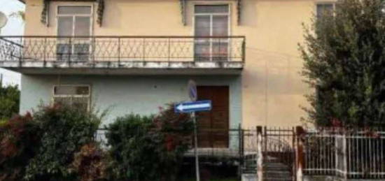 Appartamento all'asta in via Brescia, 52