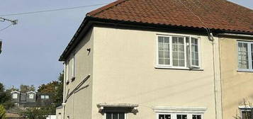 2 bedroom semi-detached house