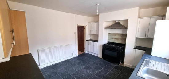 3 bed property to rent