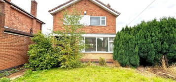 3 bedroom detached house