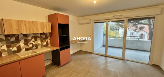 Appartement  à louer, 2 pièces, 1 chambre, 39 m²