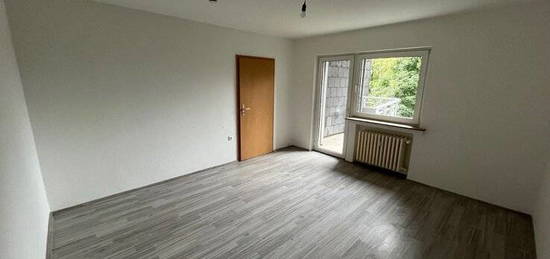 3 Zimmer mit Balkon in der Friesenstraße..