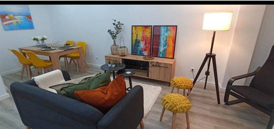 Apartamento T2, localzado em Benfica - inclui Home Staging !